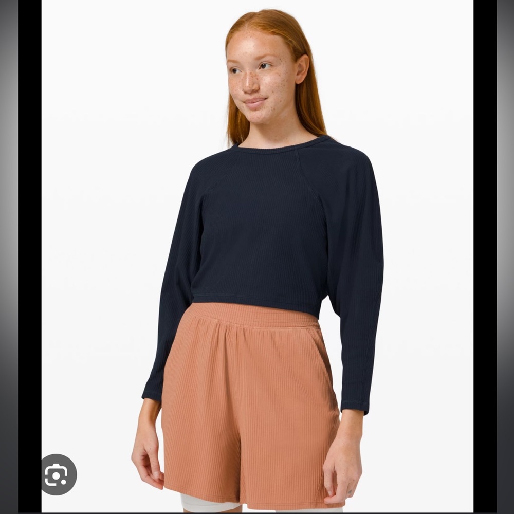 Lululemon LA crop long sleeve